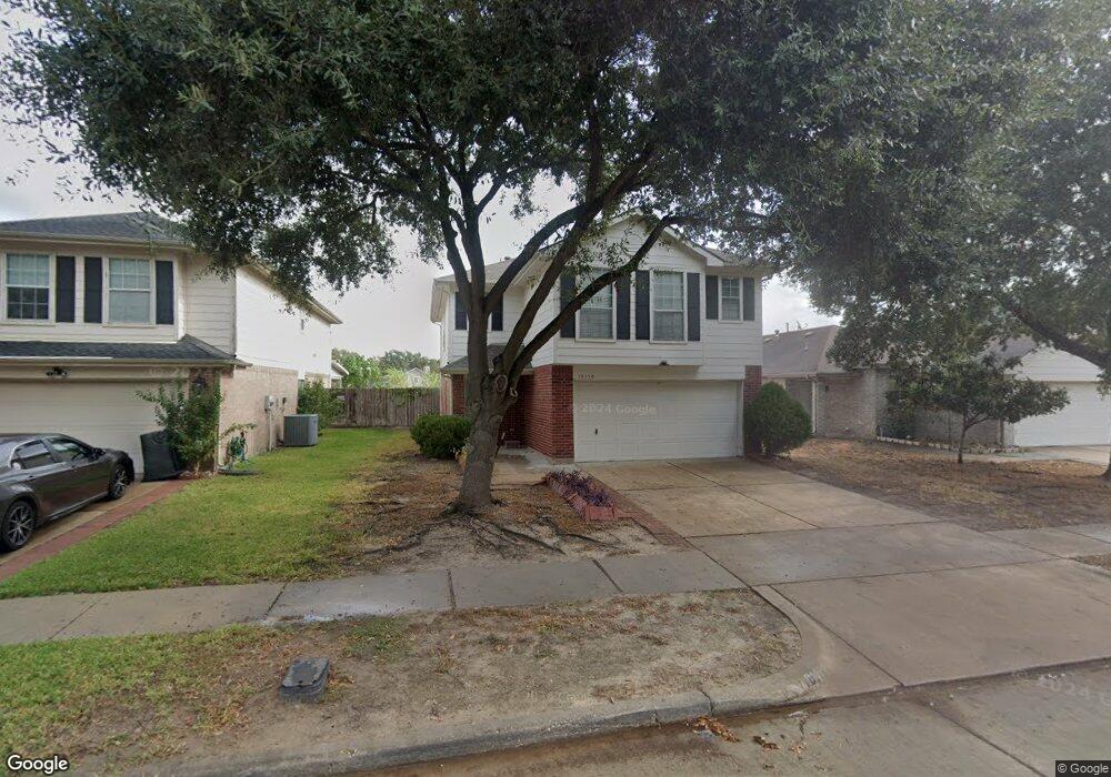 10110 Revelstoke Dr, Houston, TX 77086 - photo 1