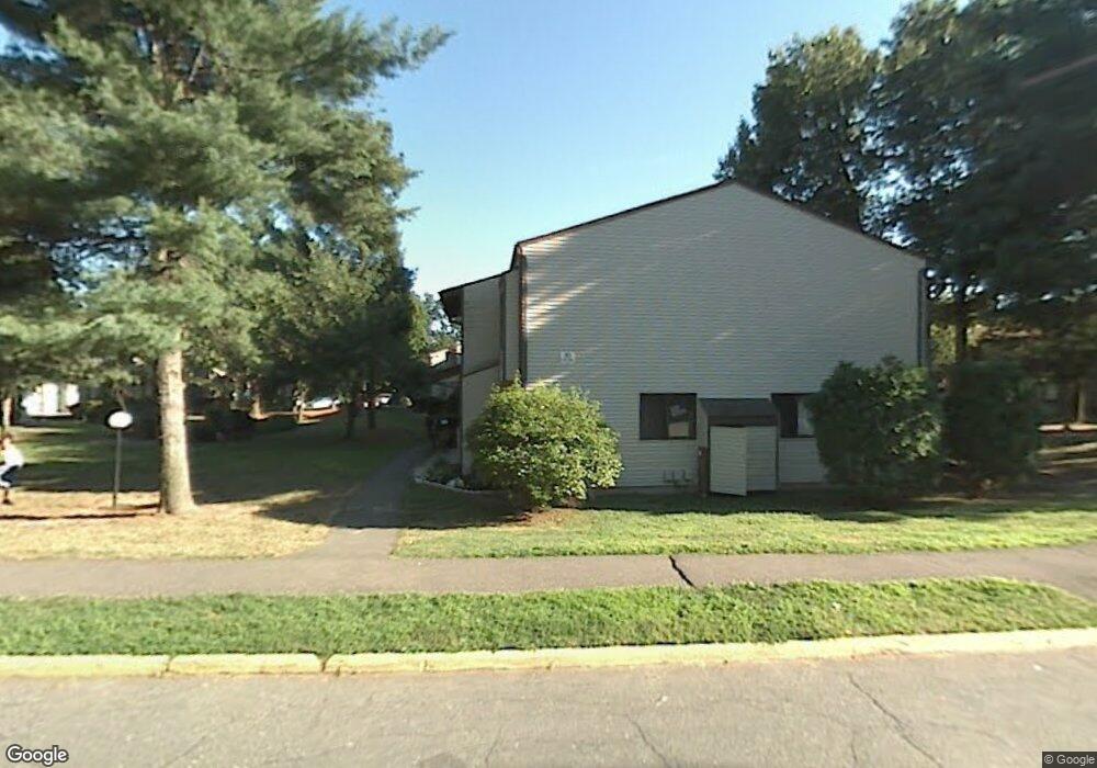 129 Cottonwood Rd, Newington, CT 06111 - photo 1