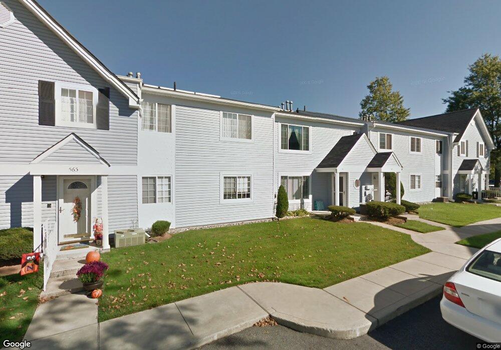 555 Correll Ave unit 32, Staten Island, NY 10309 - photo 1