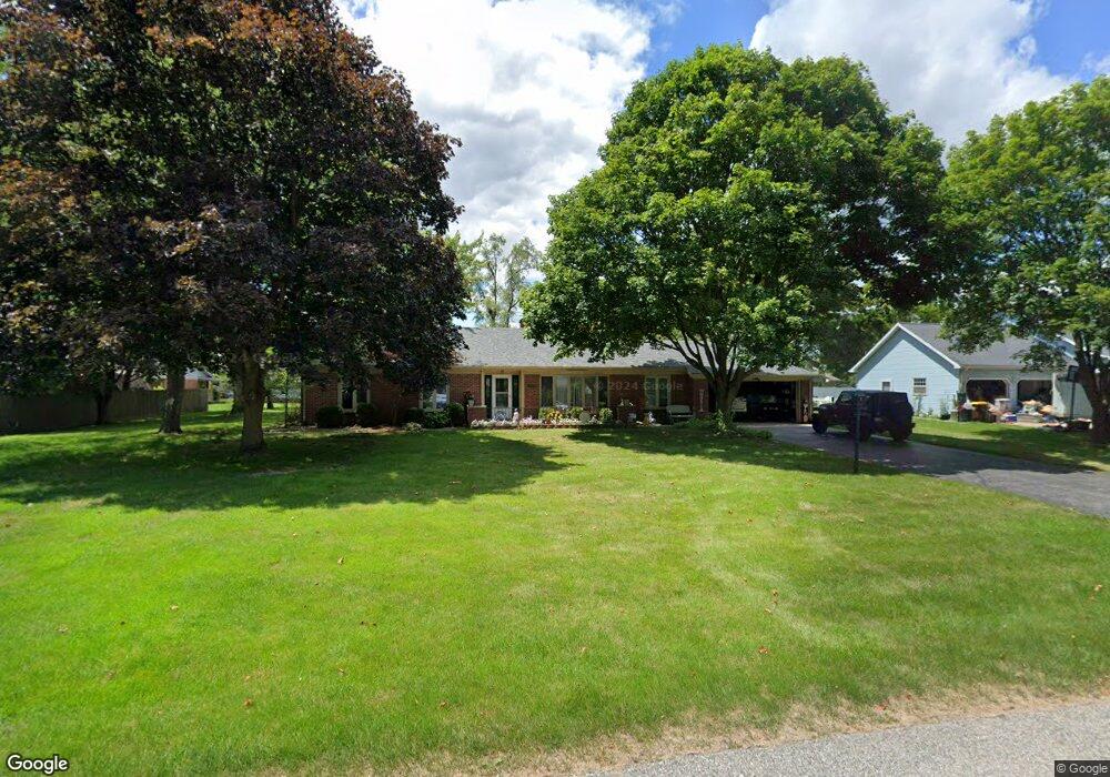 106 Taylor Dr, West Unity, OH 43570 - photo 1