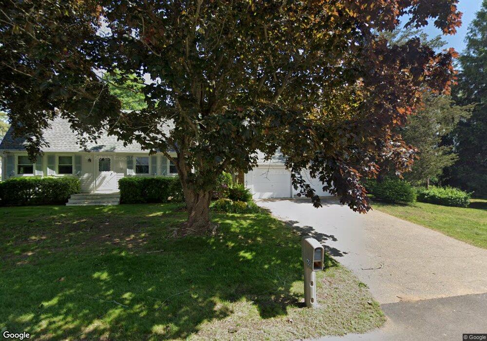 60 Winnapaug Ct, Westerly, RI 02891 - photo 1