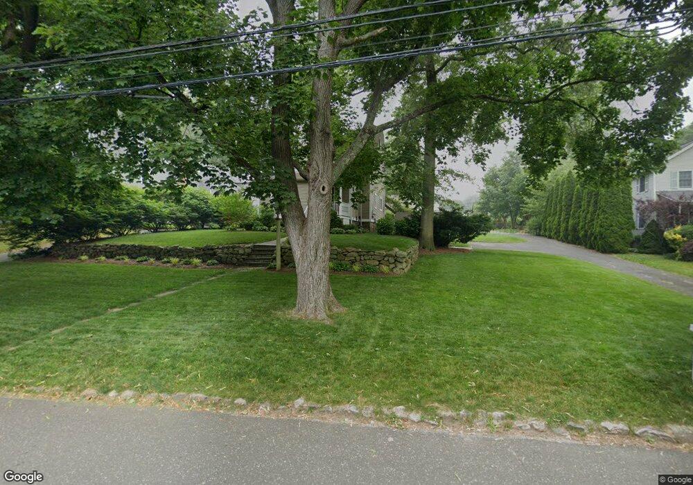 21 Herman Ave unit FRONT, Darien, CT 06820 - photo 1