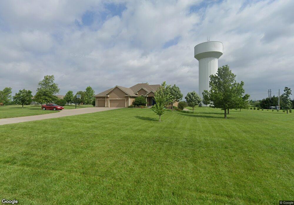 7710 SW 17th St, Topeka, KS 66615 - photo 1