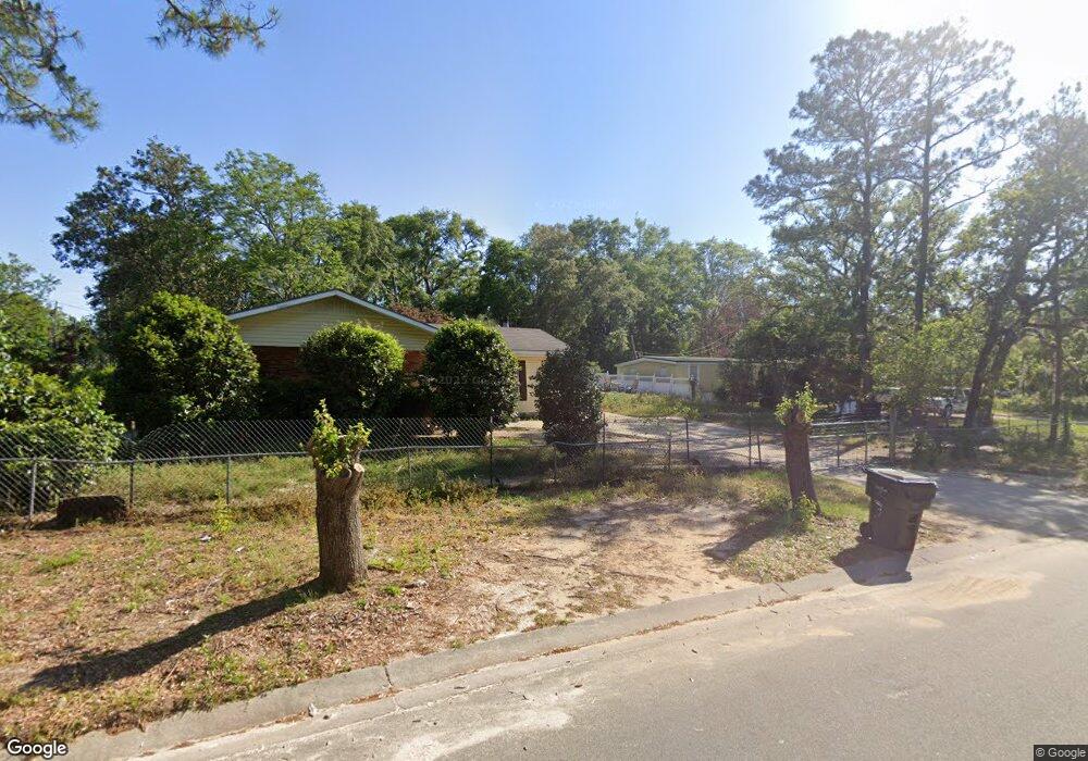 205 Amber Hills Rd, Douglas, GA 31533 - photo 1