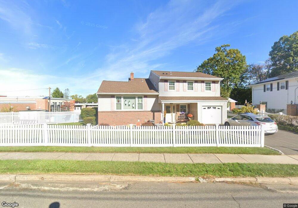 70 Murdock St, Fords, NJ 08863 - photo 1