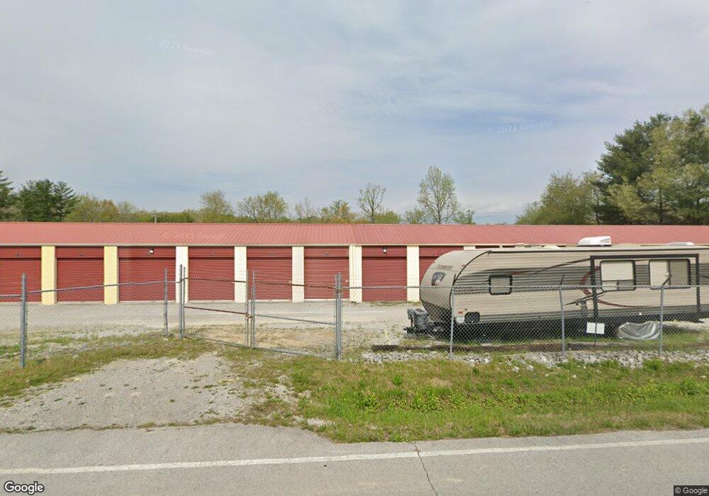 896 Hendrixson Dr, Manchester, TN 37355 - photo 1