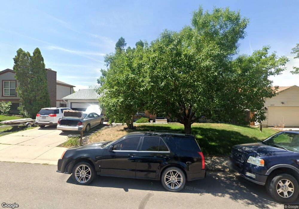 1231 S Olathe Way, Aurora, CO 80017 - photo 1