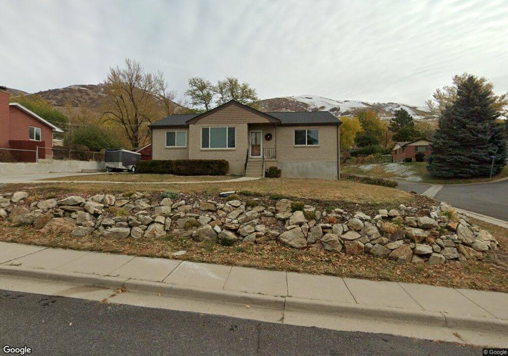 395 S 700 E, Centerville, UT 84014 - photo 1