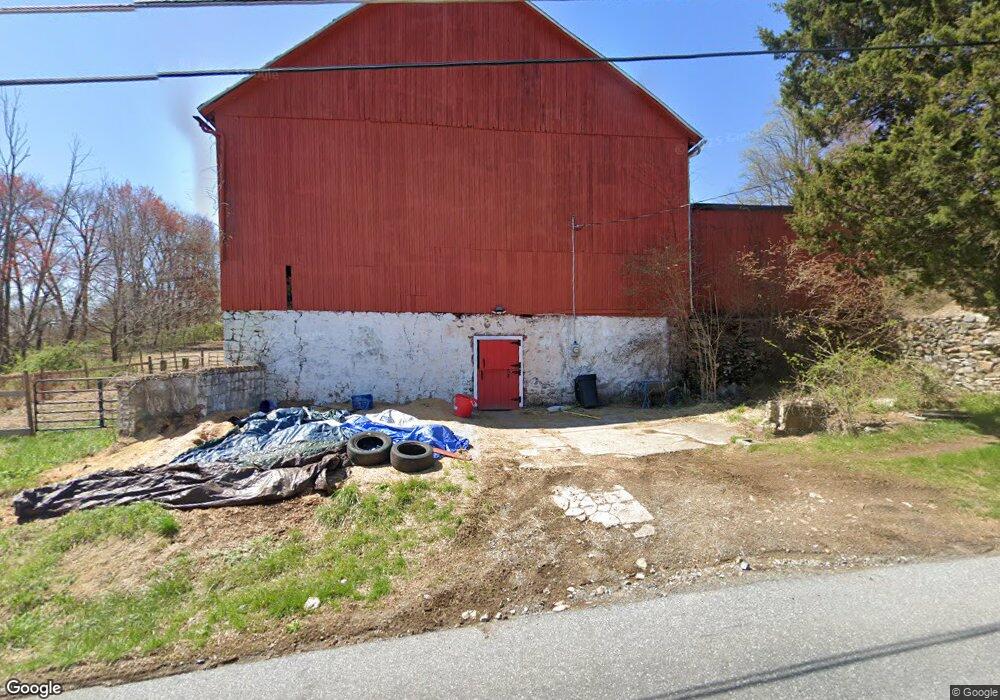 1112 Ritters Rd, Reading, PA 19606 - photo 1