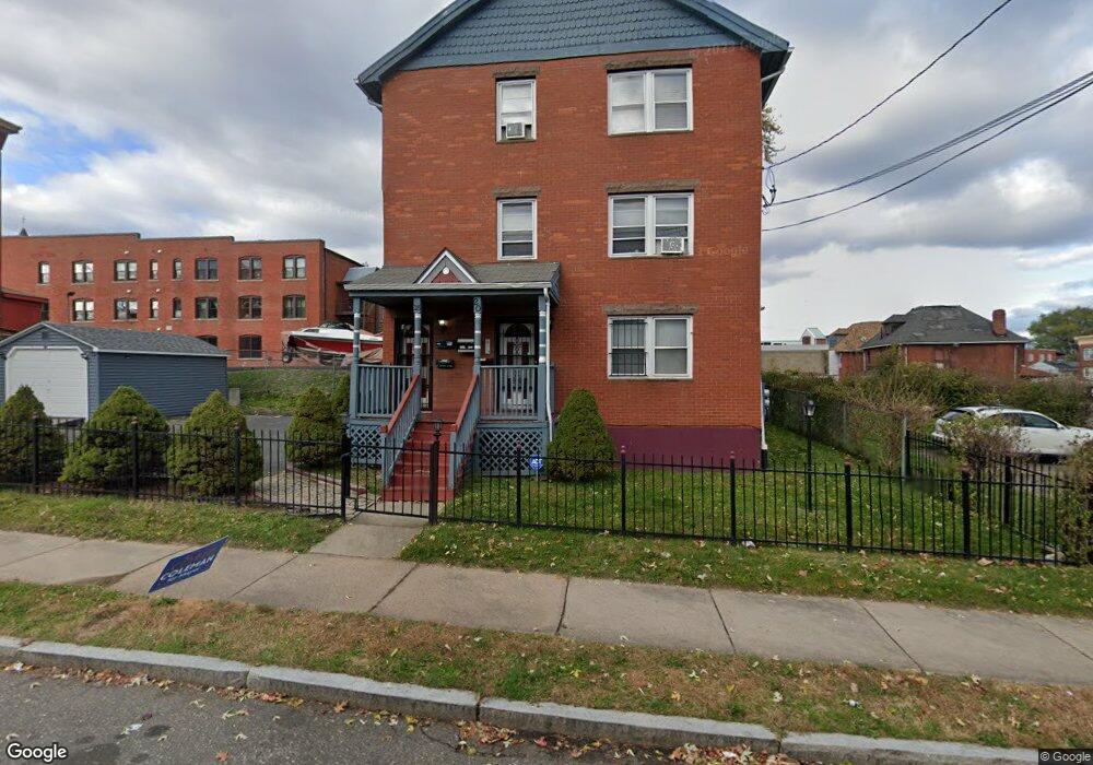 18/20 Pavilion St, Hartford, CT 06120 - photo 1