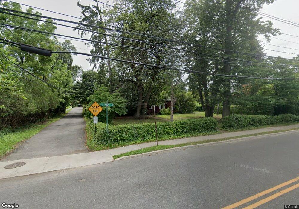 2 Elm Place, Great Neck, NY 11024 - photo 1