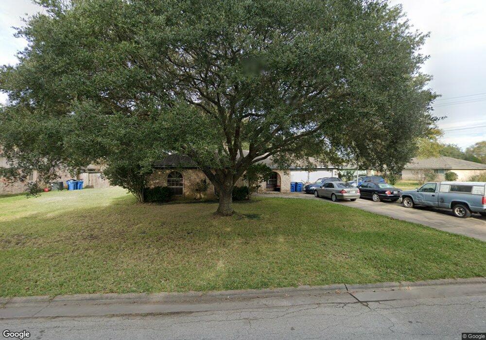 3825 Avenue R, Rosenberg, TX 77471 - photo 1