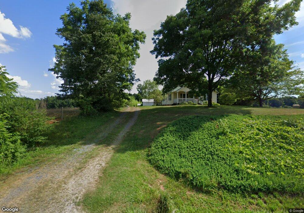 2113 Bethel Lucas Rd, Asheboro, NC 27205 - photo 1