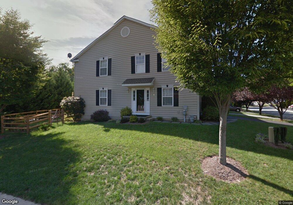 1 Village Ct, Wilmington, DE 19805 - photo 1