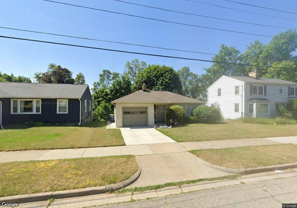 1040 Dorroll St NE, Grand Rapids, MI 49505 - photo 1