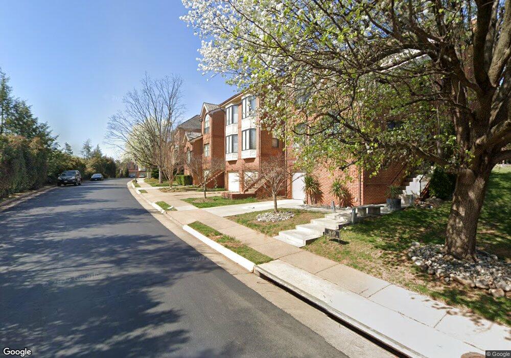 1443 Hampton Hill Cir, McLean, VA 22101 - photo 1