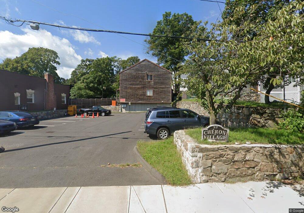 32 Dr Martin Luther King jr Dr unit 2, Norwalk, CT 06854 - photo 1