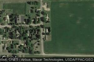 225 7th St S, Franklin, MN 55333