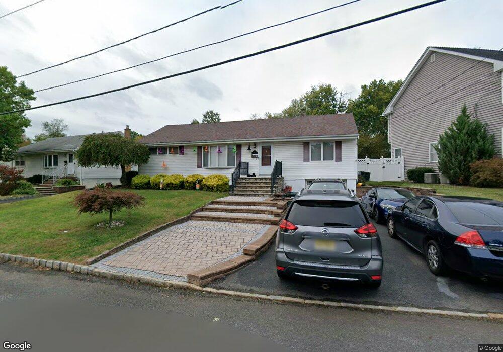 7 Clauss Rd, Clark, NJ 07066 - photo 1