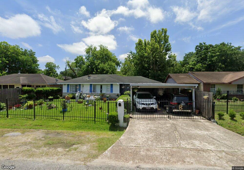 7322 Howton St, Houston, TX 77028 - photo 1