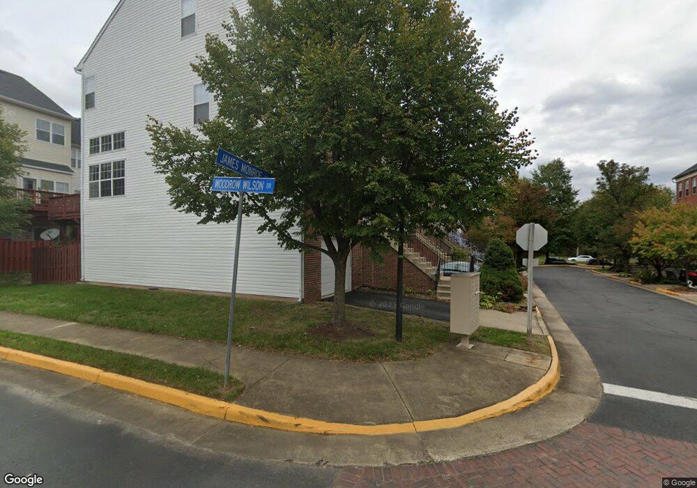 2538 James Monroe Cir, Herndon, VA 20171 - photo 1