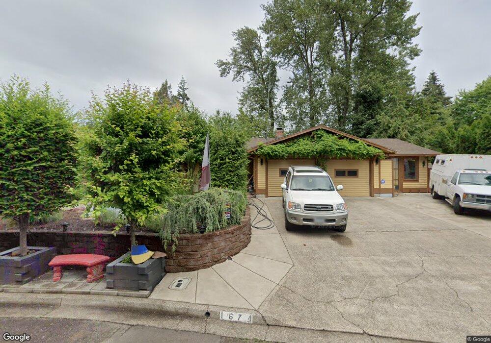 1674 Russet Dr, Eugene, OR 97401 - photo 1