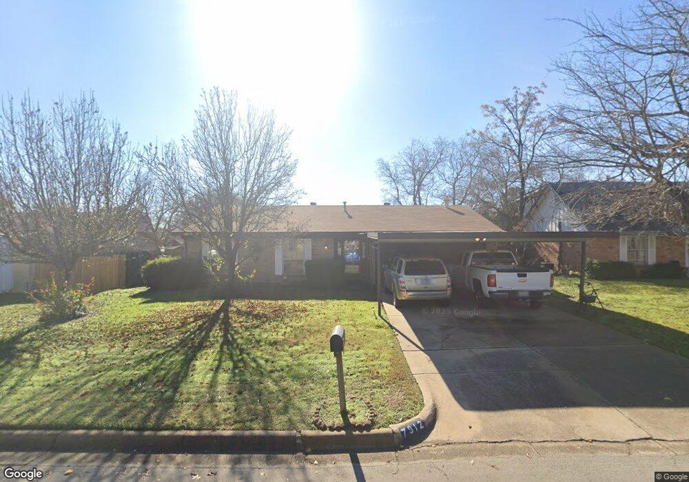 7912 Limerick Ln, North Richland Hills, TX 76180 - photo 1