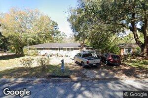 415 Dyches Dr, Savannah, GA 31406