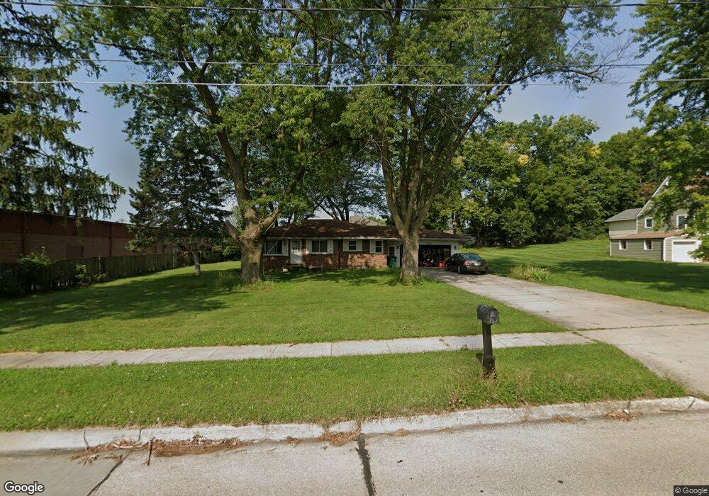 1424 NW 80th St, Clive, IA 50325 - photo 1