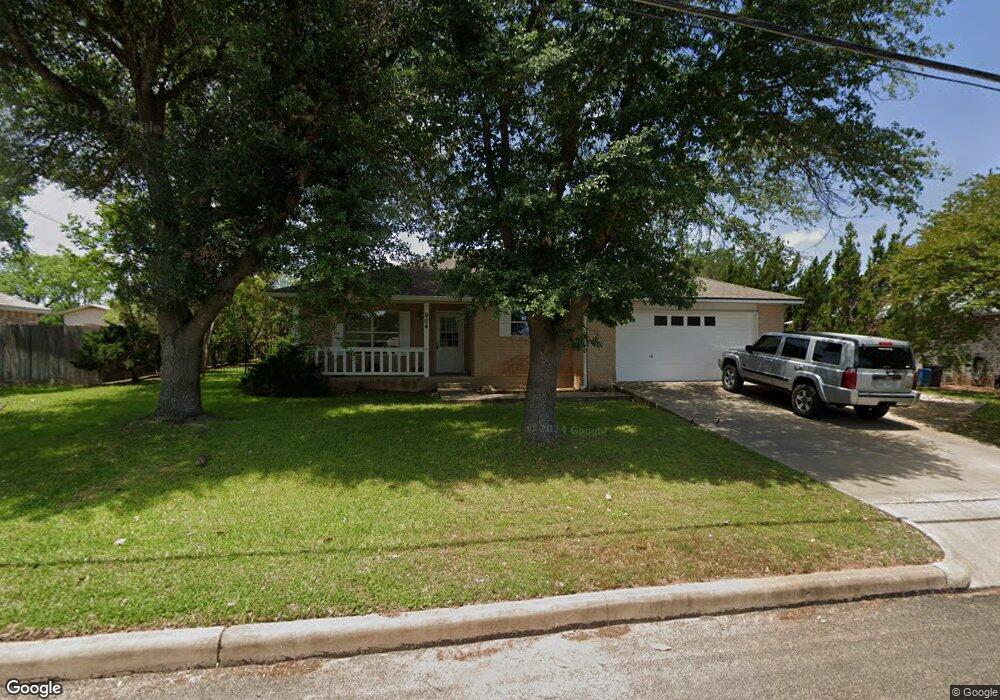 904 Henrietta St, Fredericksburg, TX 78624 - photo 1