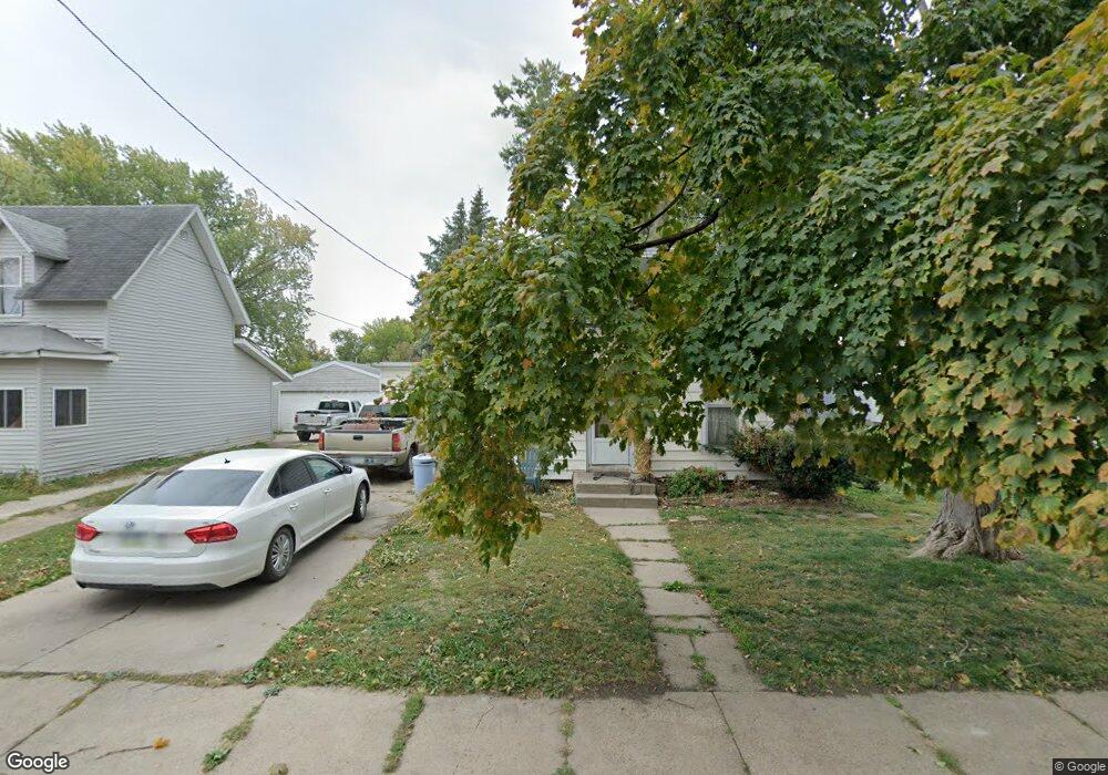 507 S 4th Ave W, Newton, IA 50208 - photo 1