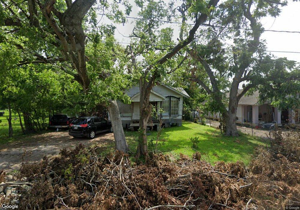 4904 Wayne St, Houston, TX 77026 - photo 1