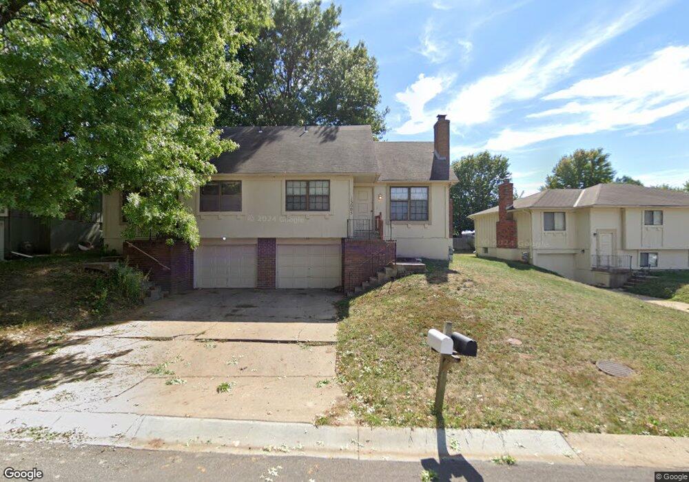 13003 W 61st Terrace, Shawnee, KS 66216 - photo 1