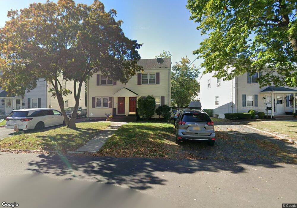 5 Macarthur Dr, Edison, NJ 08837 - photo 1