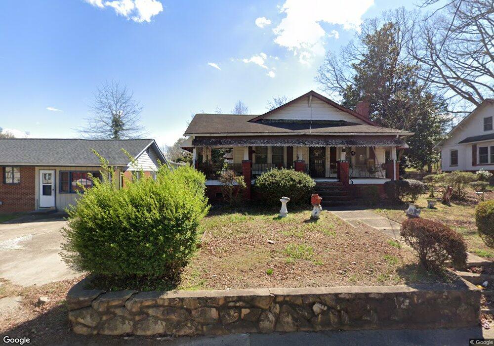 1418 NE 25th St, Winston Salem, NC 27105 - photo 1