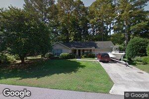 101 Coquena Cir E, Savannah, GA 31410