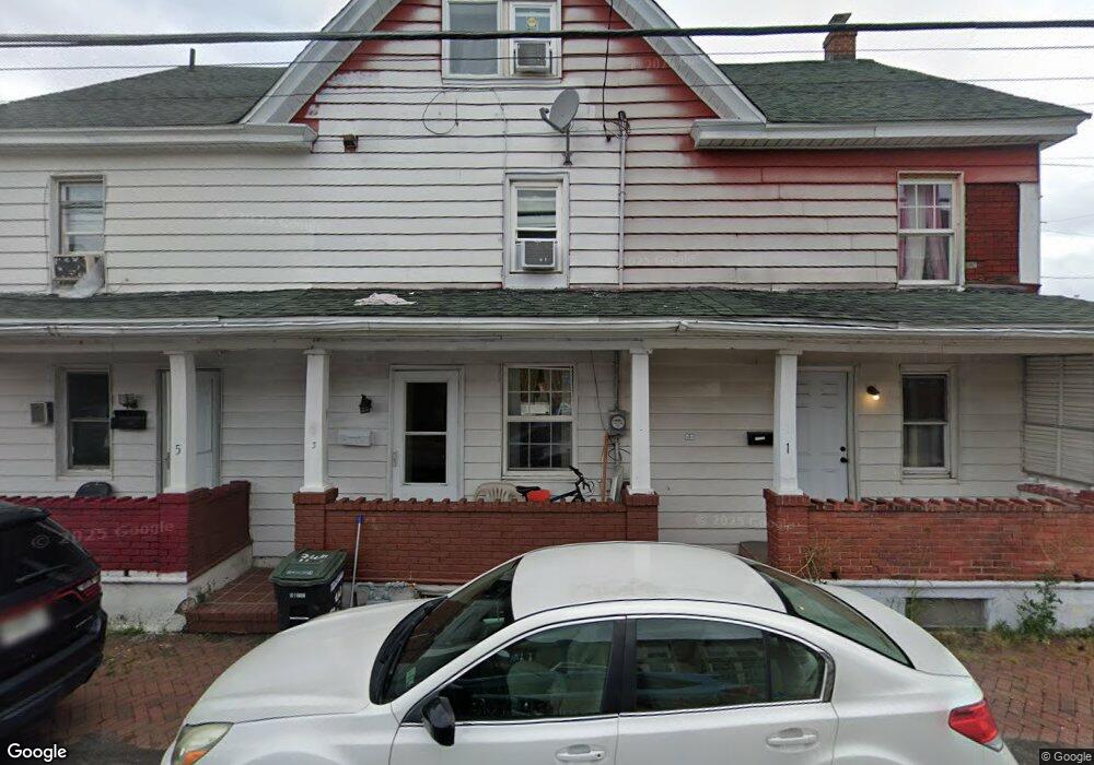 3 W 11th St, Hazleton, PA 18201 - photo 1