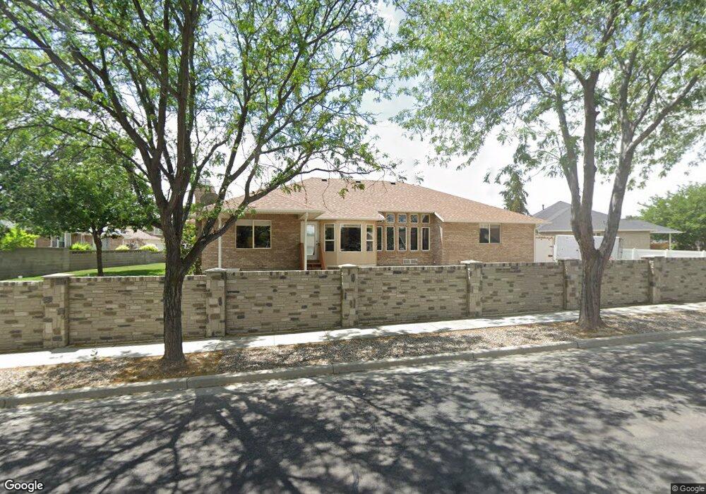 9417 Spring Willow Cir, South Jordan, UT 84095 - photo 1