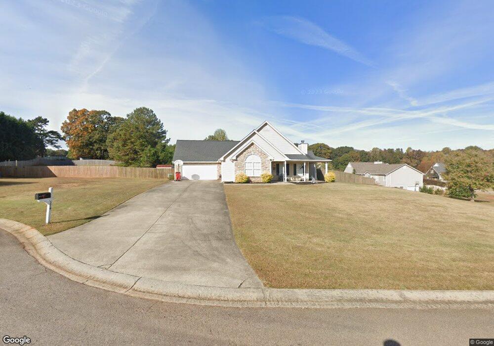 374 Lamar Ln, Hoschton, GA 30548 - photo 1