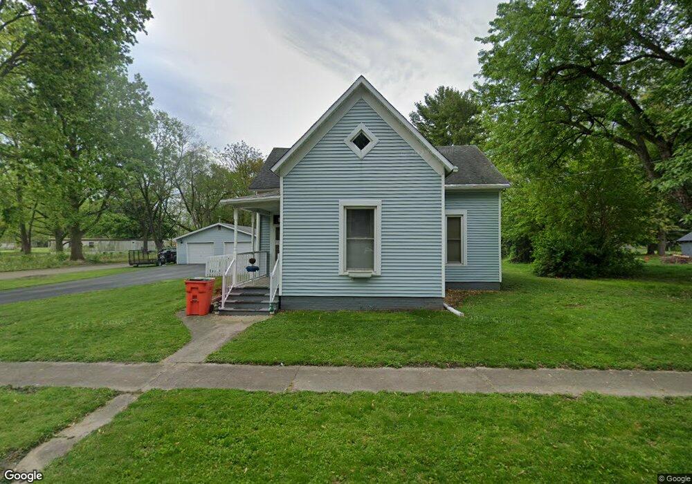 701 Lincoln Ave, Mattoon, IL 61938 - photo 1