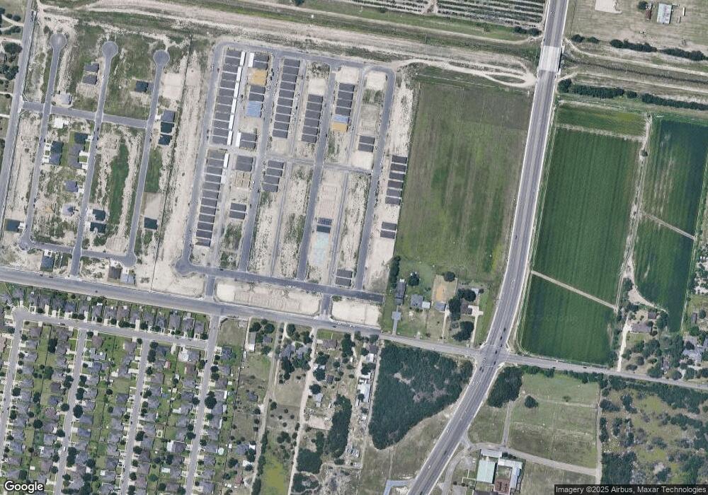 817 N Clarence Ave, Edinburg, TX 78541 - photo 1