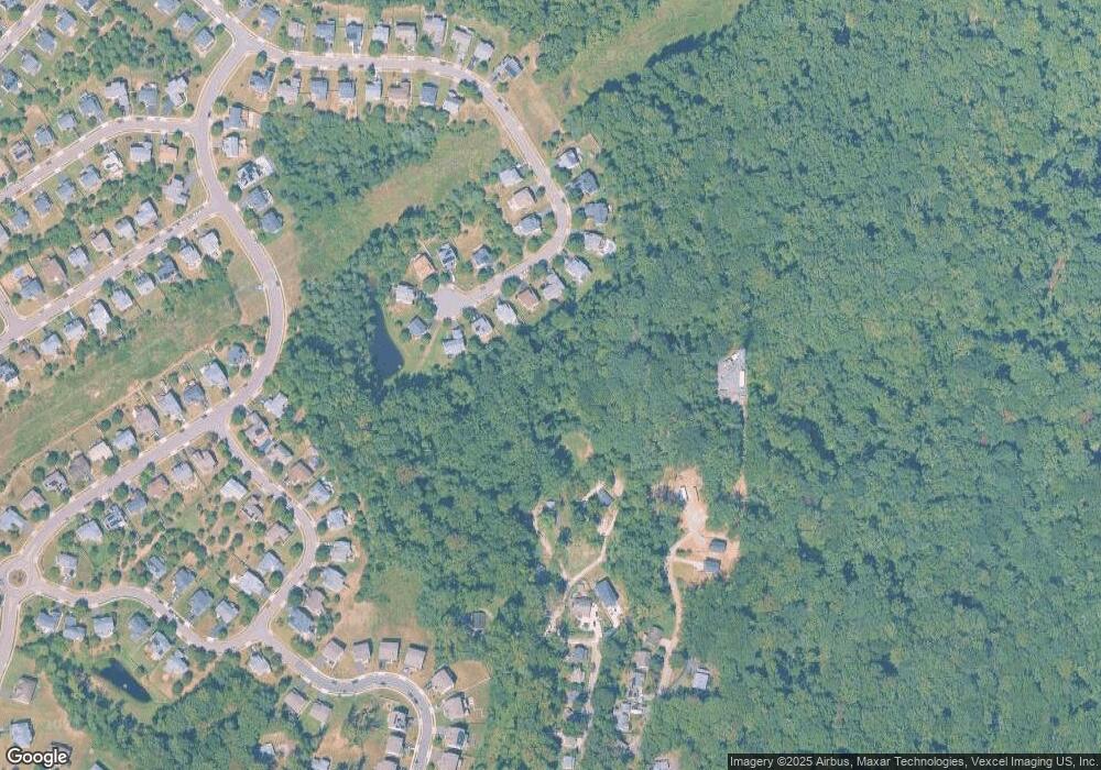 19054 Windsor Rd, Triangle, VA 22172 - photo 1