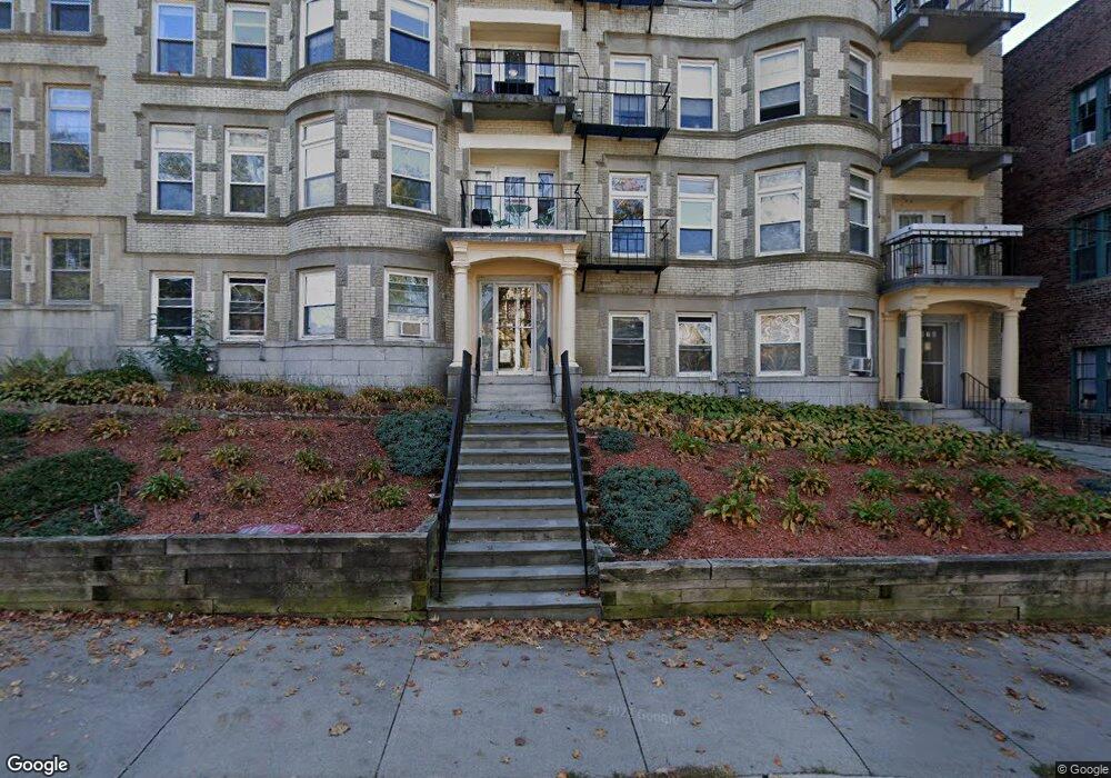 168 Winthrop Rd unit 170, Brookline, MA 02445 - photo 1