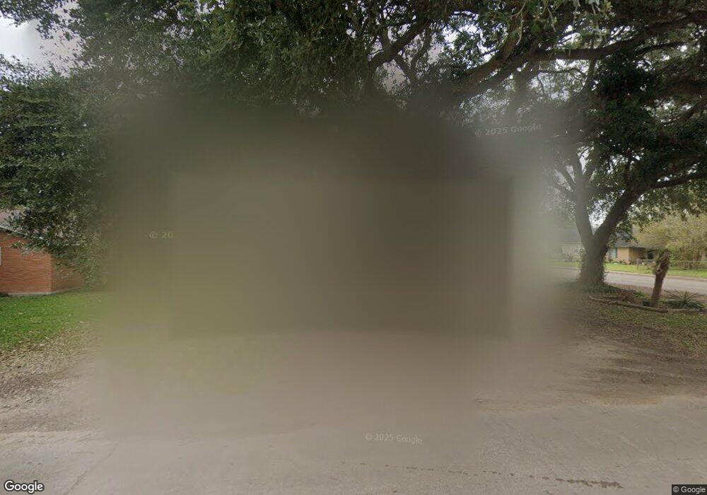 2321 Cottonwood Ave, Bay City, TX 77414 - photo 1