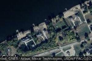 605 N Water St, Albany, IL 61230