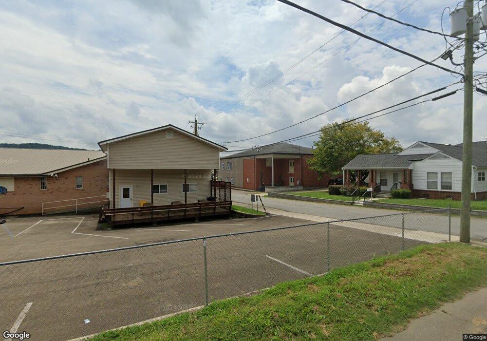 29 Gilmer St, Ellijay, GA 30540 - photo 1