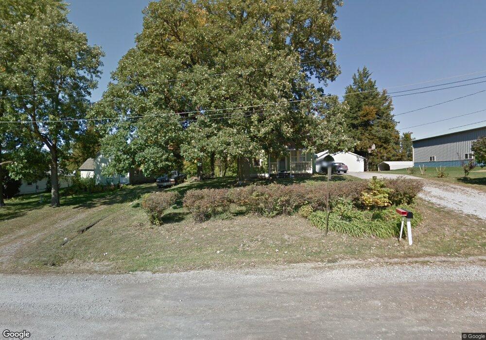 608 N 11th Ave E, Newton, IA 50208 - photo 1