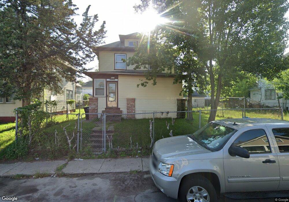 1209 Glenhurst Ct, Rock Island, IL 61201 - photo 1