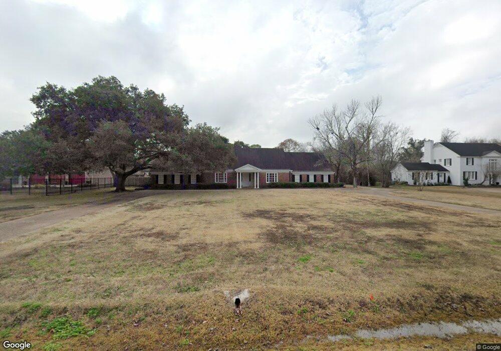 307 Hillcrest Dr, Richmond, TX 77469 - photo 1