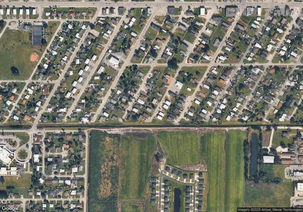 664 SW 6th St, Belle Glade, FL 33430 - photo 1